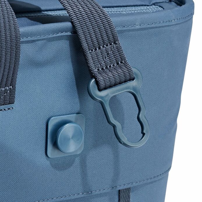 carryouttm-soft-cooler-tote-20-l-n3 250815_hydro_cooler_details_14841_2.jpg