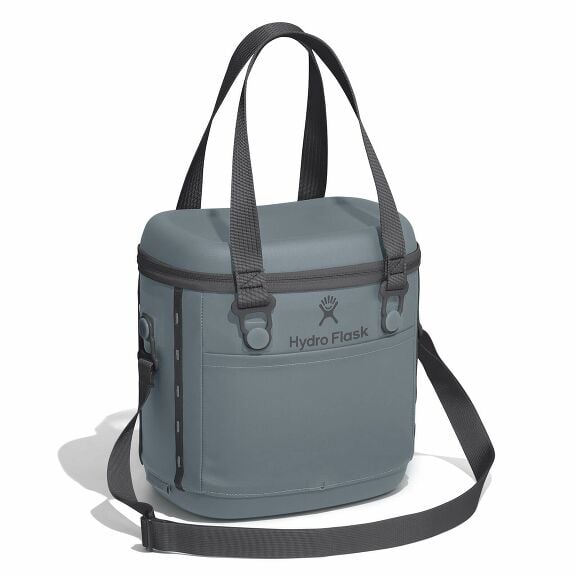 carryouttm-soft-cooler-10-l-e1 6pco043-carryout-cooler-10l-shale-gray-angled_1_1.jpg