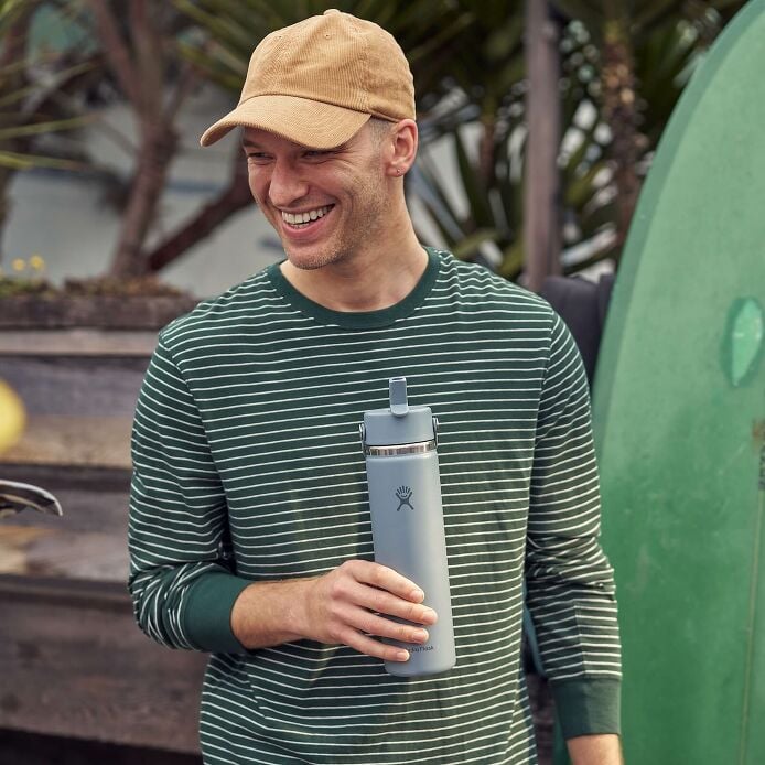 24-oz-wide-mouth-with-flex-straw-cap-j9 hf_s26_mcinnis_0232_13.jpg