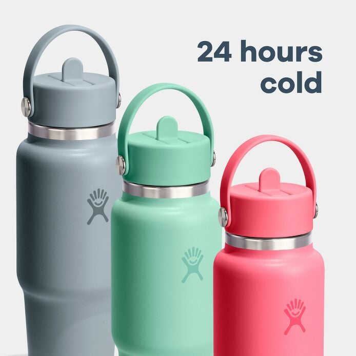 32-oz-travel-bottle-with-flex-straw-cap-e4 hf_s26_wtcfs_apdp_04_8.jpg