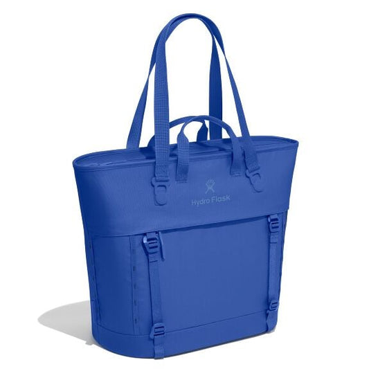 carryouttm-soft-cooler-tote-30-l-m8 maxiit382_carryout_tote_30l_capri_blue_angled_1.jpg