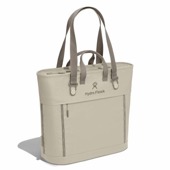 carryouttm-soft-cooler-tote-20-l-n3 midiit114-carryout-tote-20l-oat-angled.jpg