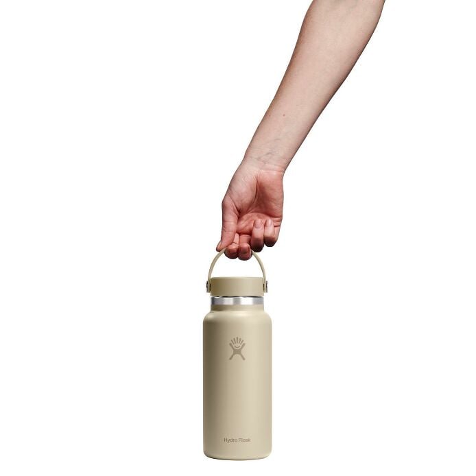 32-oz-wide-mouth-bottle-o0 w32cts114_32ozwideflexcap_oat_hb_1.jpg