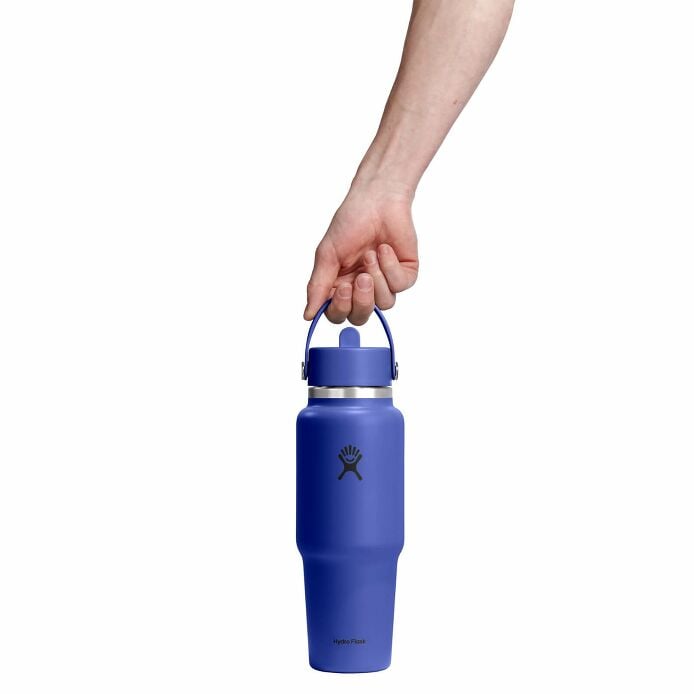 32-oz-travel-bottle-with-flex-straw-cap-e4 wt32cfs382_32oztravelbottleflexstraw_capriblue_hb.jpg